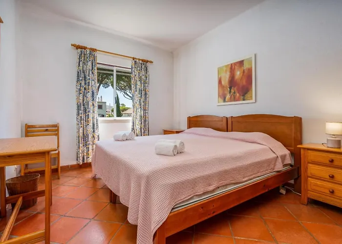 Pool Vilamoura Near Old Village * كوارتيرا