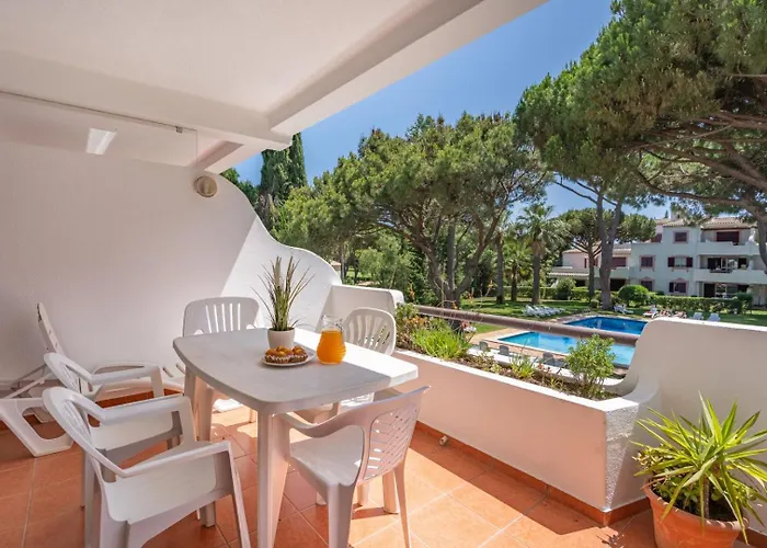 Pool Vilamoura Near Old Village