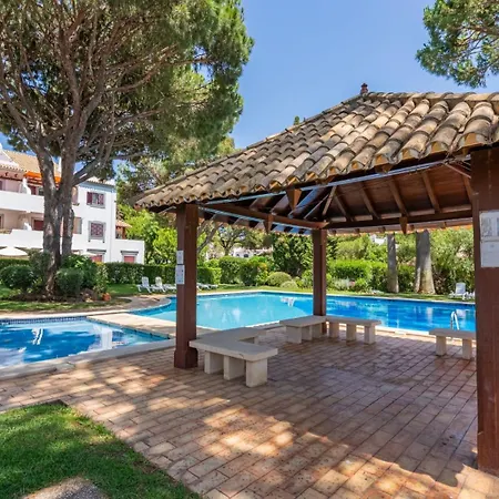 Pool Vilamoura Near Old Village Apartmán